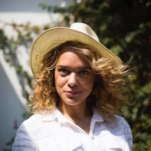 Meet your Posher, Lion